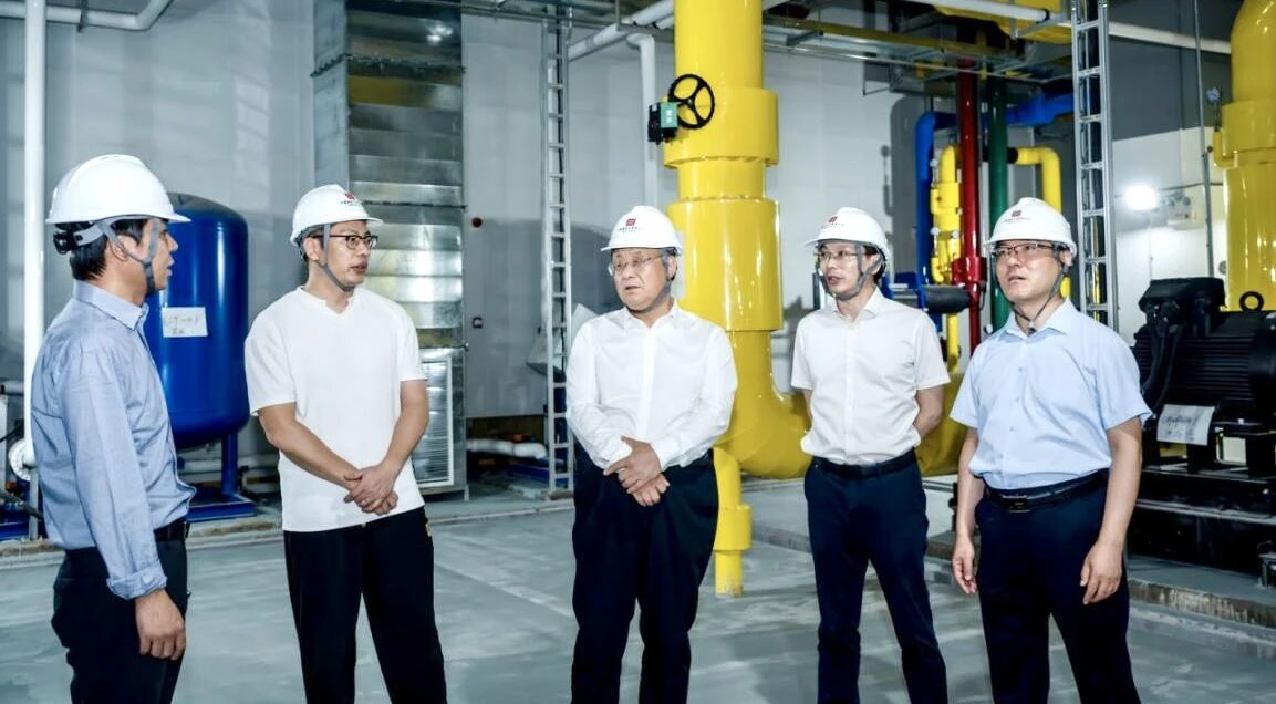 中智集團(tuán)董事長(zhǎng)卜玉龍應(yīng)邀出席2025世界制造業(yè)大會(huì)及&ldquo;央企安徽行&rdquo;活動(dòng)并調(diào)研中智駐皖成員單位